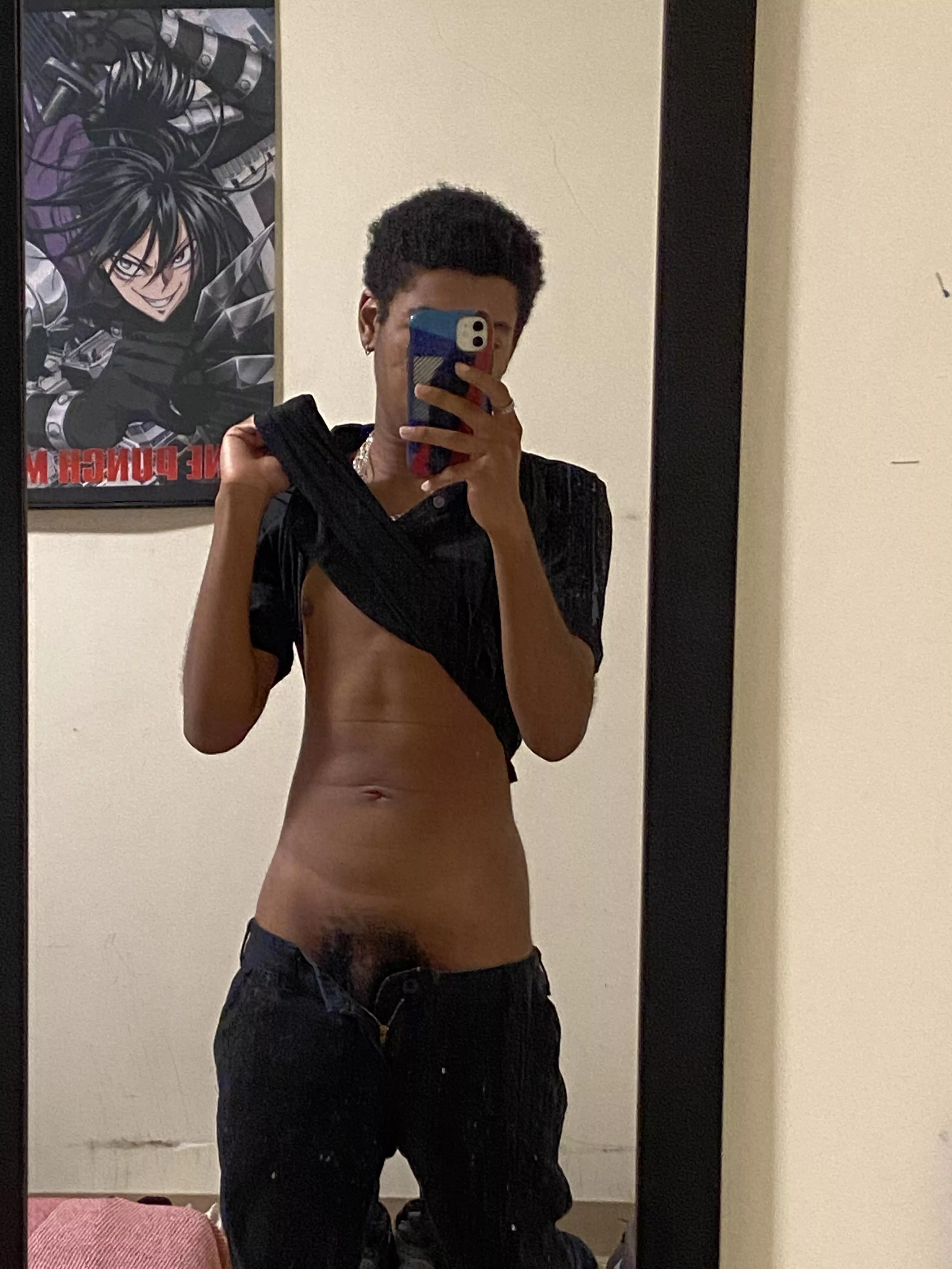 Pull em off me😩 posted by zmanjman