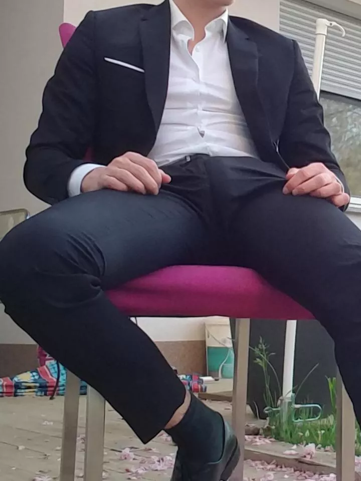 Pull my cock out and lets fuck posted by uporabnik1234