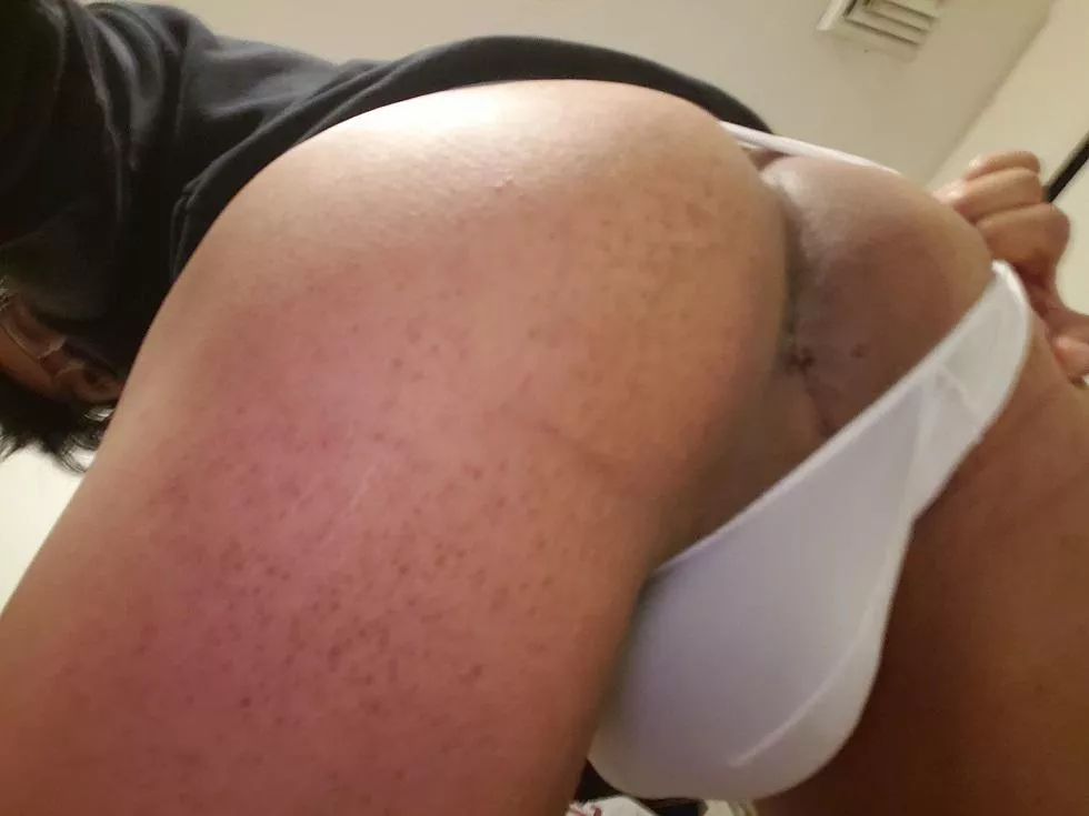 Pulling aside my underwear posted by chamilktea