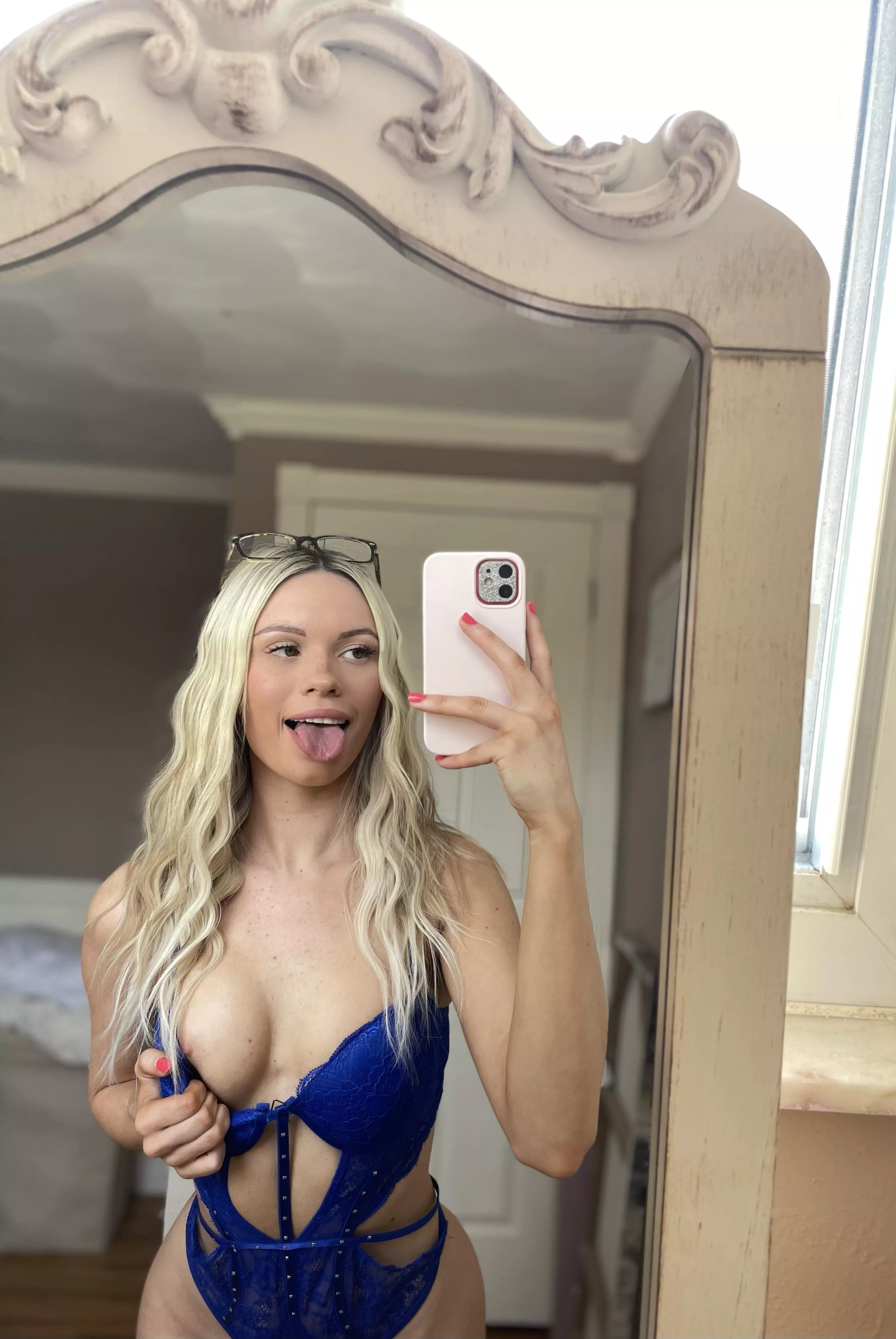 Pulling my top down for you posted by Revolutionary-Pen-21