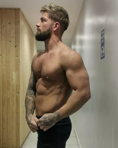 Pumped 💪🏻 by scott_hudson_fitflex