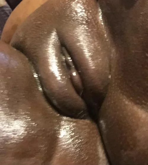 Pumped and oily by Euphoric-Beginning60