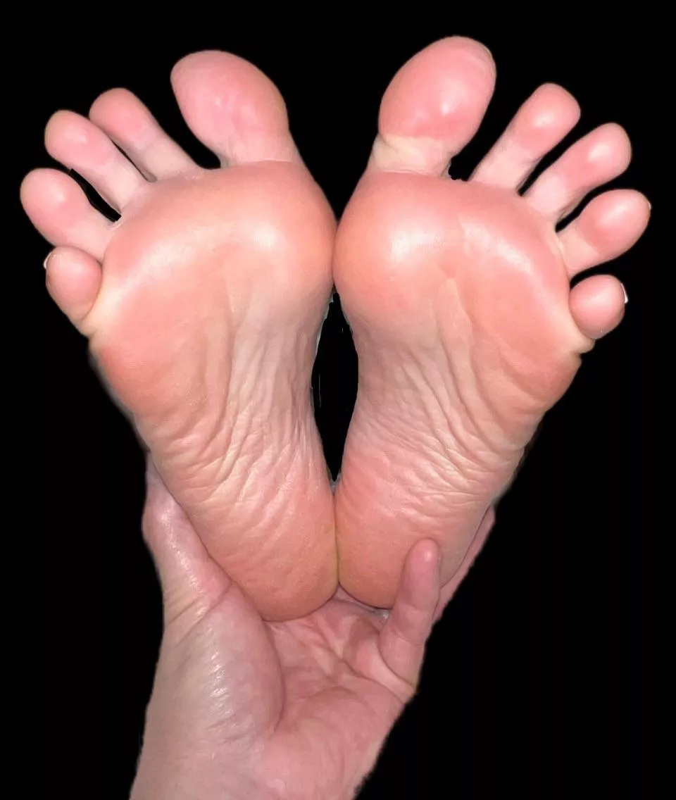 Pure Fetish posted by FootCoupleX