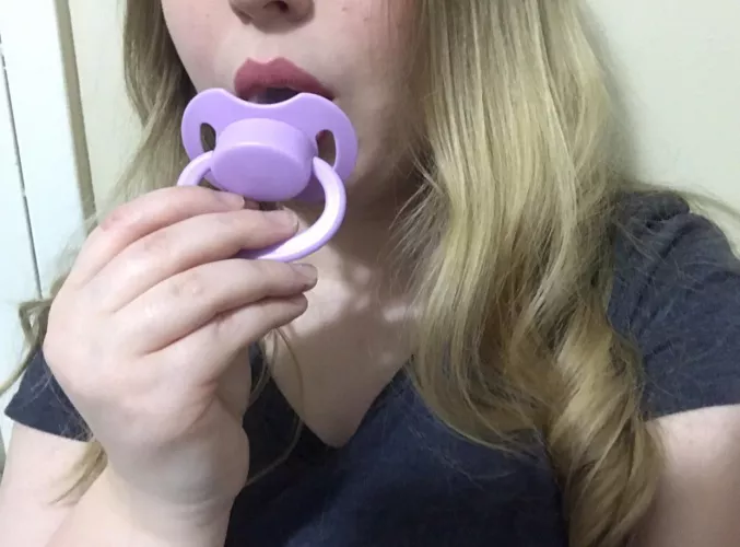 Purple baby 💜 by thesoftestpuppyushio