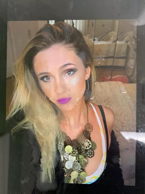 Purple lipstick! by merbs88