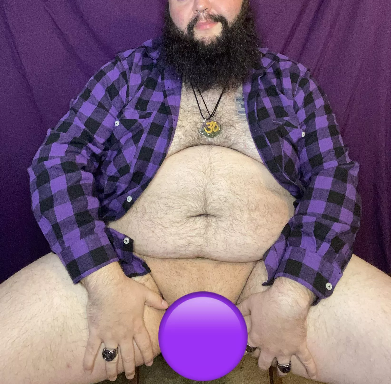 Purple looks so good on me 😈 posted by FluffDaddy1992