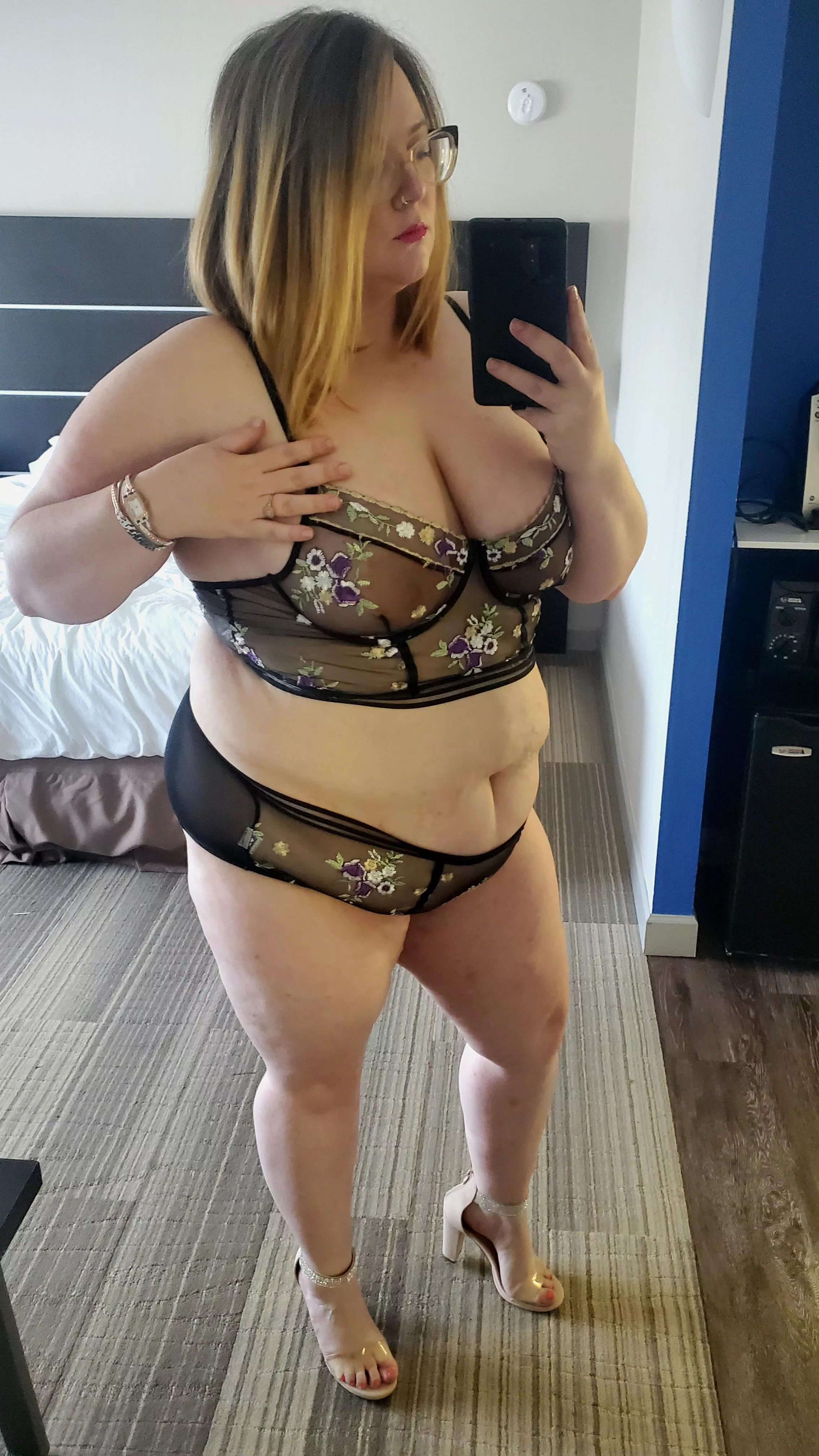 pussycat pusscat, where are you? posted by gingerrose_chicago