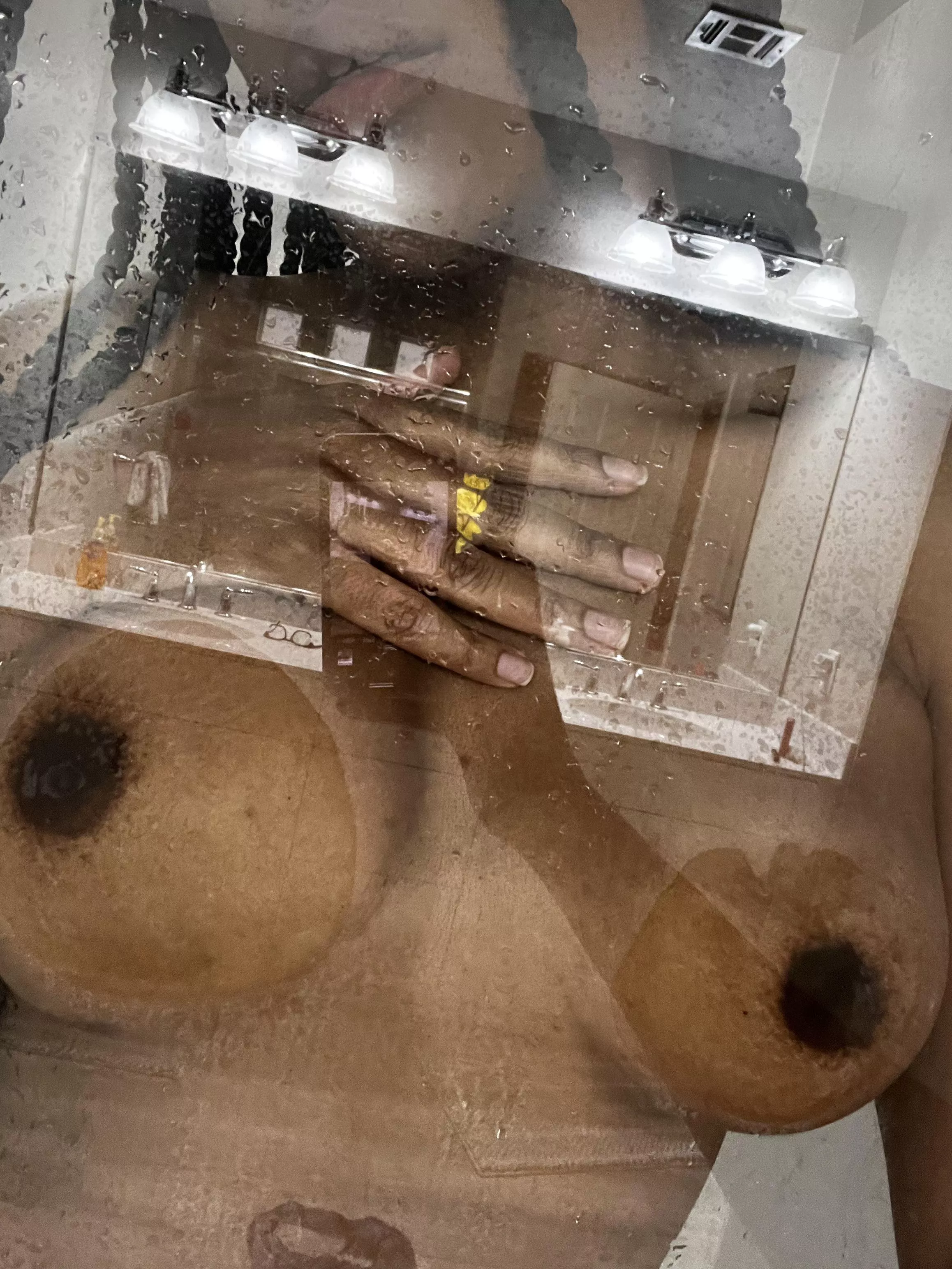 Put ‘em on the glass posted by ragingwitch