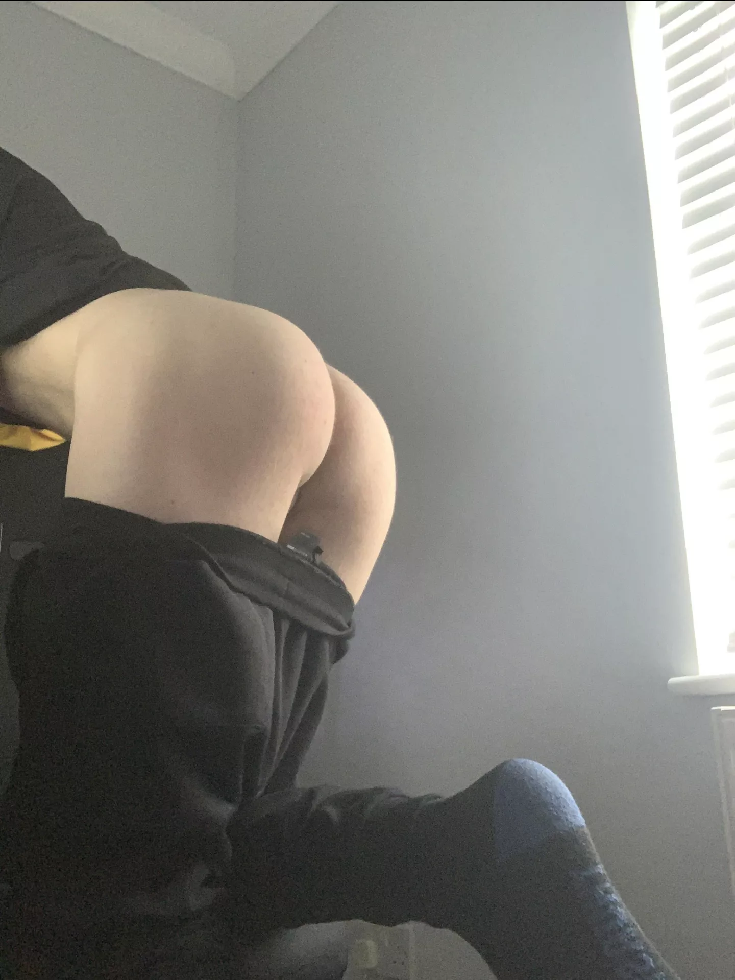Put this booty to work. DMs open posted by Emoboi-isaac