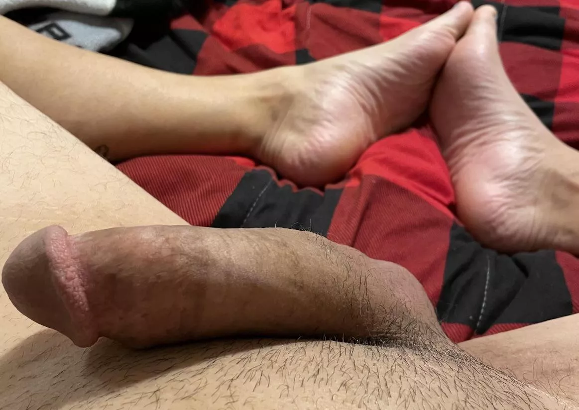 Put your face on my lap posted by Harrypotskins1