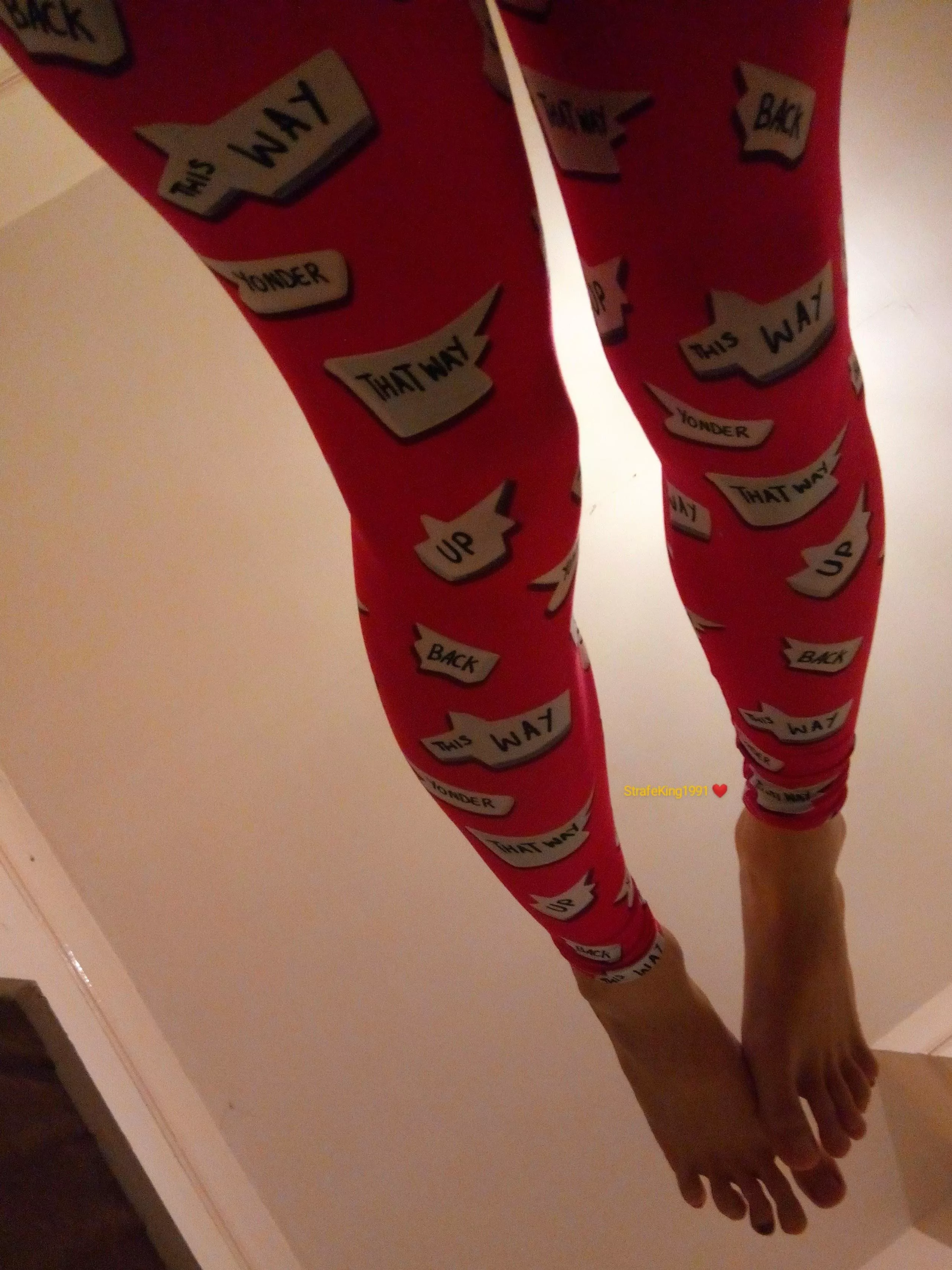 Put your feet in the air like you just don't care 👣🤭😊❤️ posted by StrafeKing1991