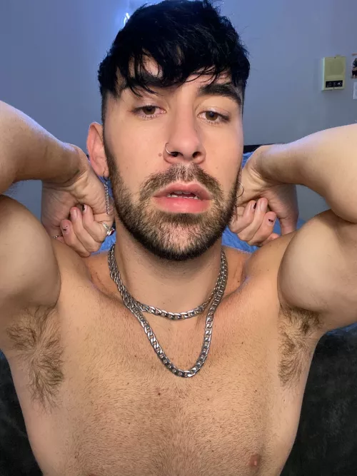 Put your pretty face in these pits. by smashbrosxxxx2