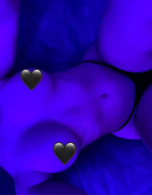 Put your tongue in it by BabyBecMurphy