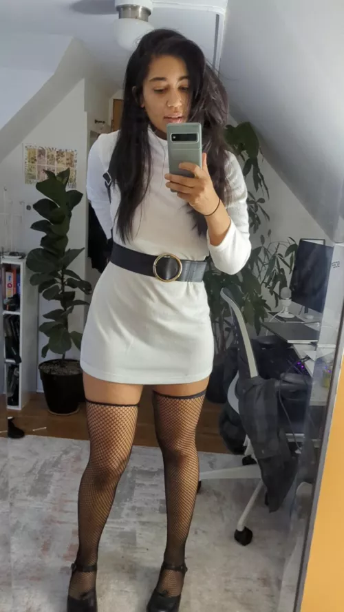 Putting together a Lana Kane ourfit by TarooRooot