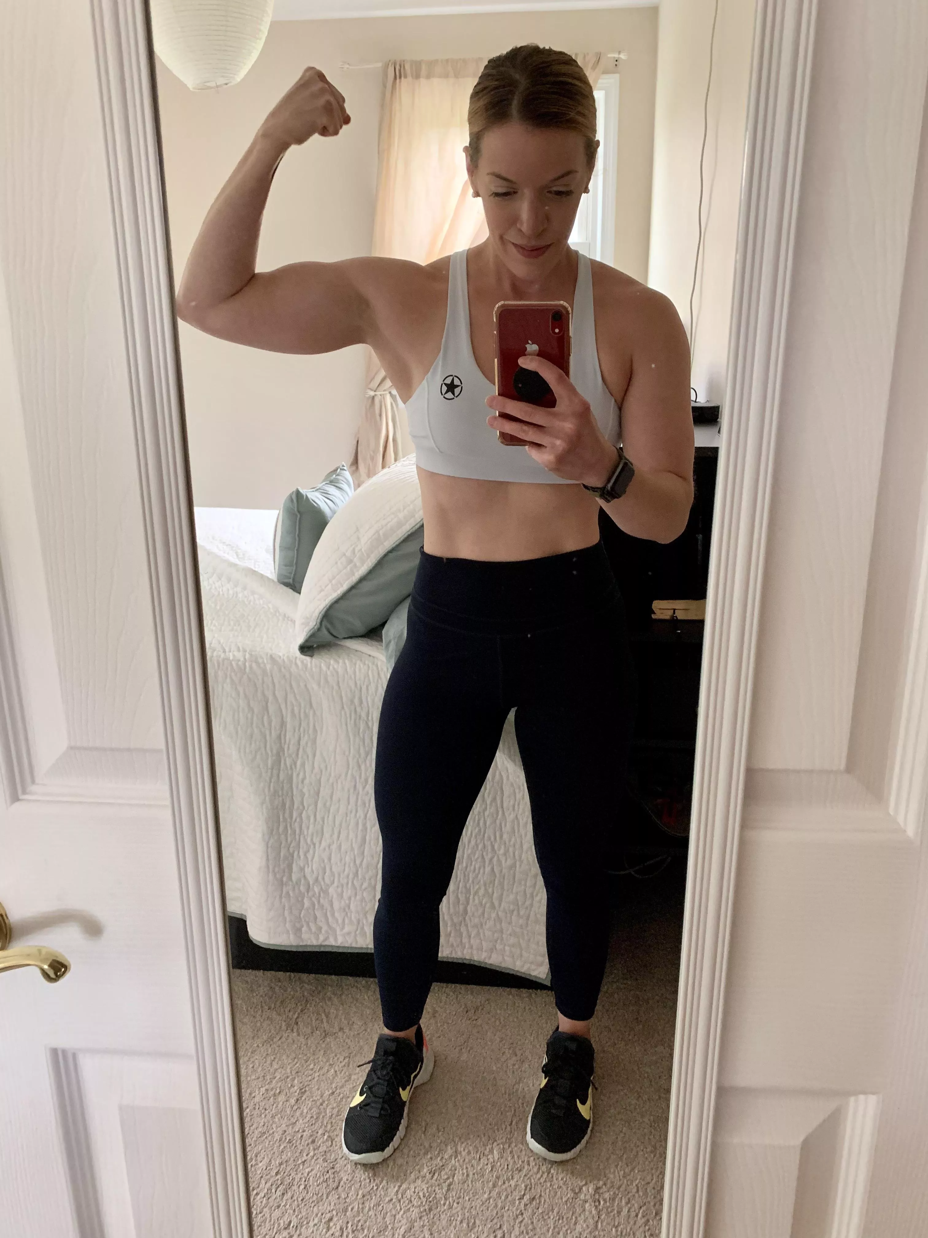 Quads be poppin in these yoga pants posted by jessjesscscs