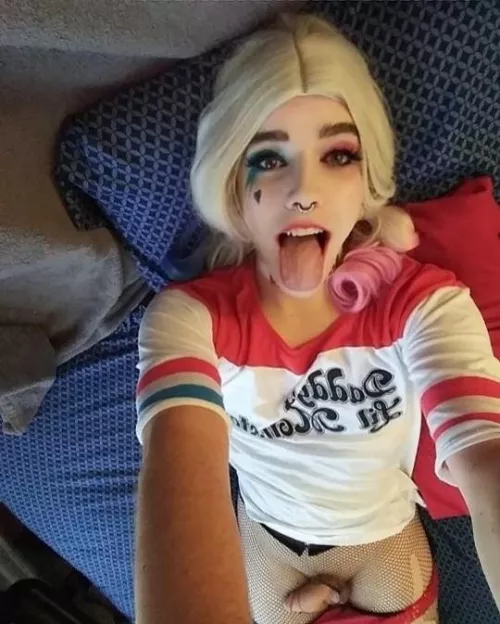 Queen Clown 😘 by pink_collarx