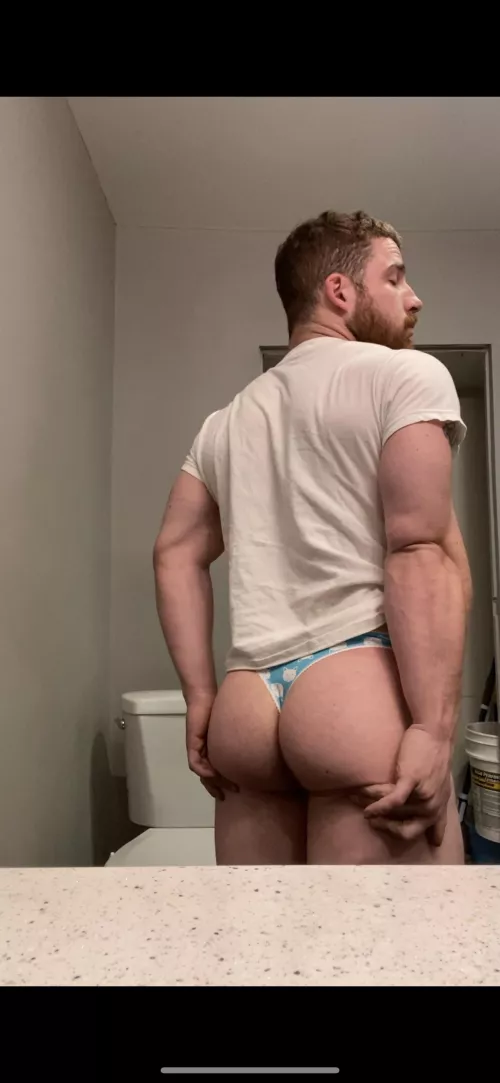 Quick before my roommates find out 😈 by scoundrel99