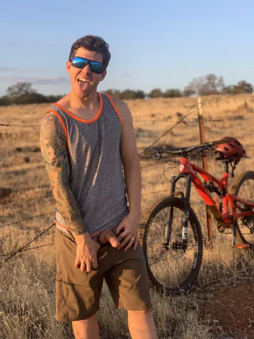 Quick bike ride flash by thefoxtrotromeo