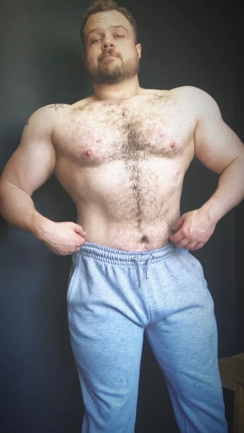 Quick chest day done before night shifts tonight… by bruno6688