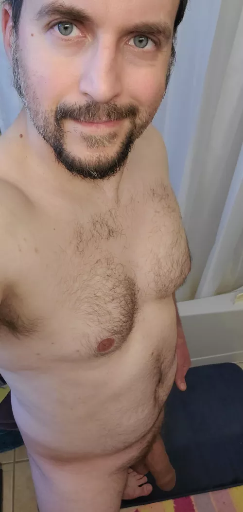 Quick pre shower selfie[38] by PapaSparkysHorniAlt