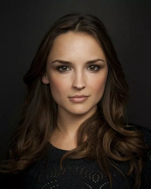 Rachael Leigh Cook. posted by FormerFruit