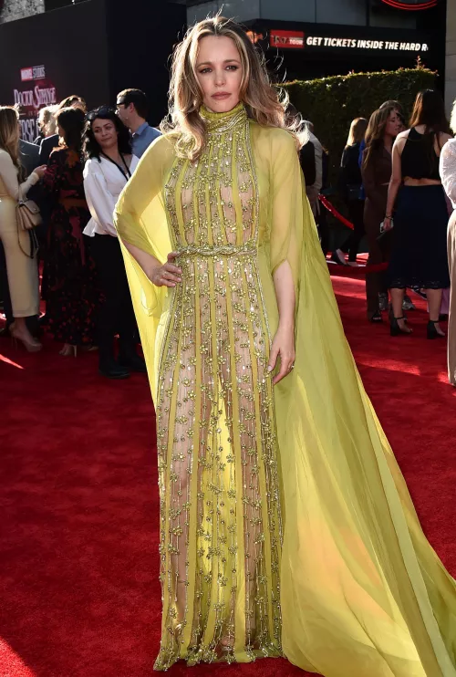 Rachel McAdams by vizmyr