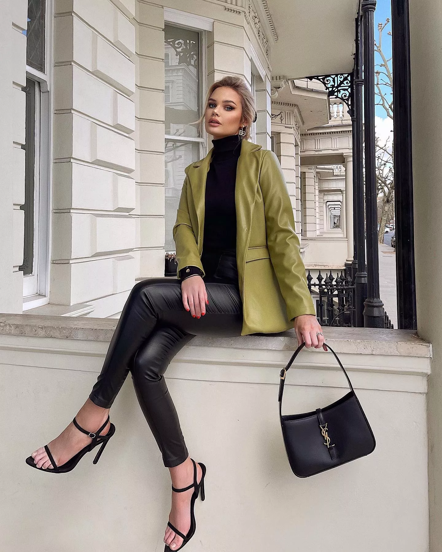 Rachel W posted by gooningaccount