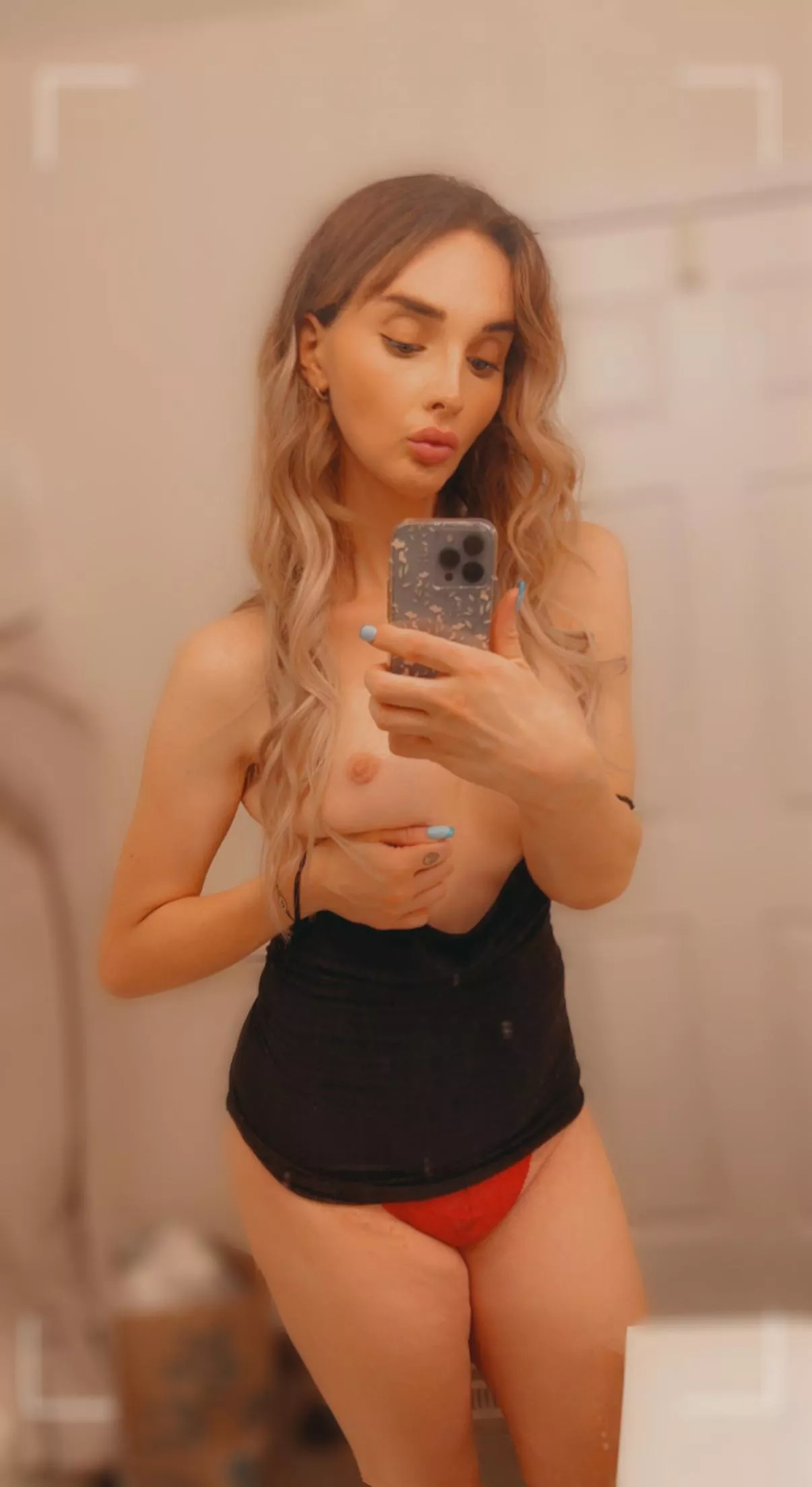 Rail me over the countertop? 🥹💕 posted by Jaymes_CharlesManson