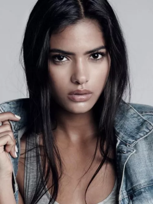 Rania Benchegra by bobbyUP-MKII