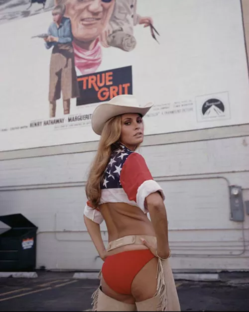 Raquel Welch by GGWfan17