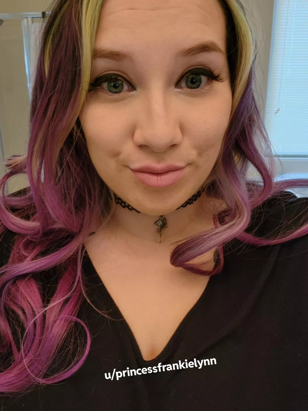 rare clothed picture of me posted by princessfrankielynn