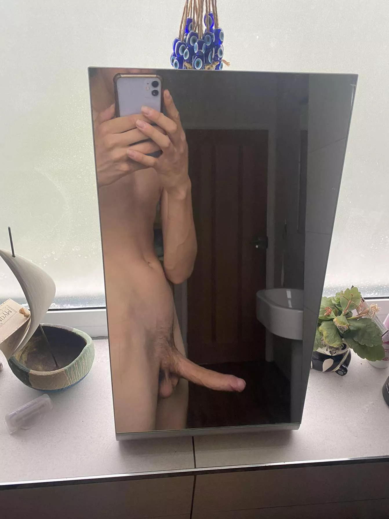 rate if i make you stop scrolling posted by worst-of-all-