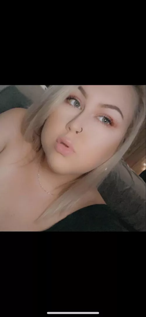 Rate me 1-10🤪 by No-Section-9009