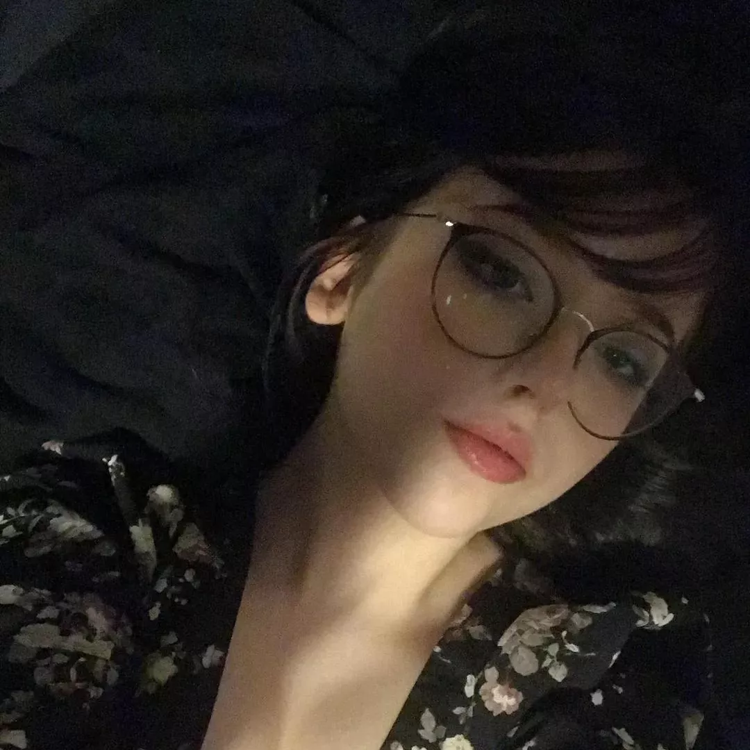 Rate me 🖤 posted by EgirlBxby