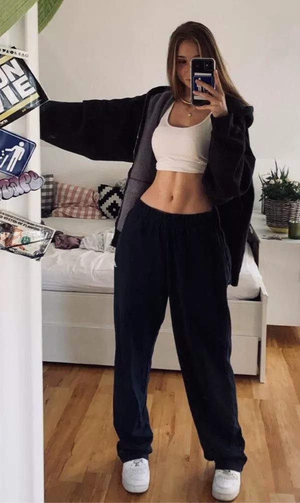 Rate mine from 1 to 10 lol posted by Affectionate_Tip_990