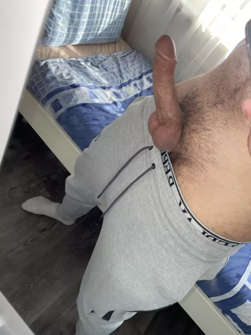 Rate my big Moroccan dick 👇🏽 by _-Mo_-