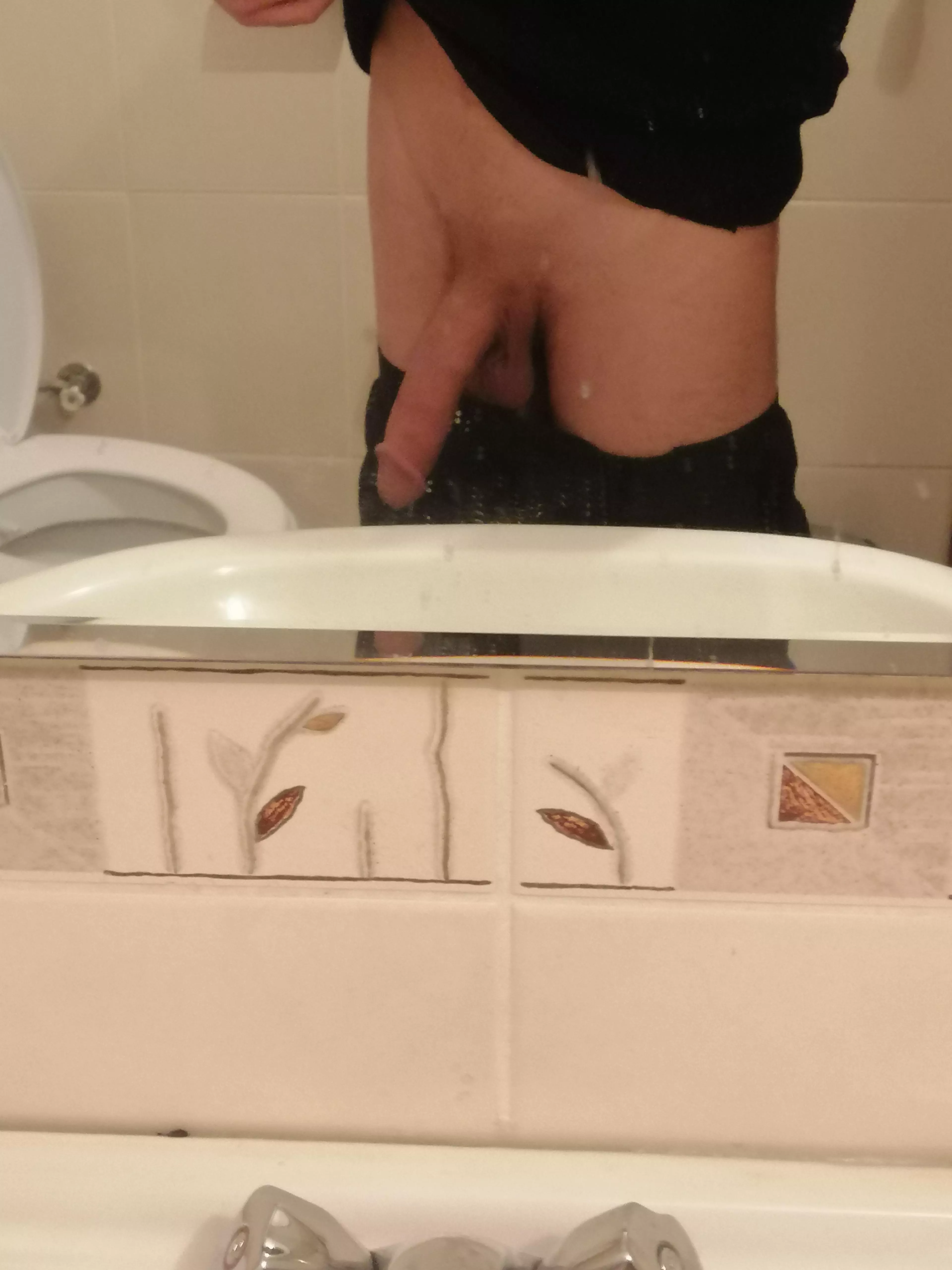 rate my dick 🍆 posted by Agile-Conclusion-631