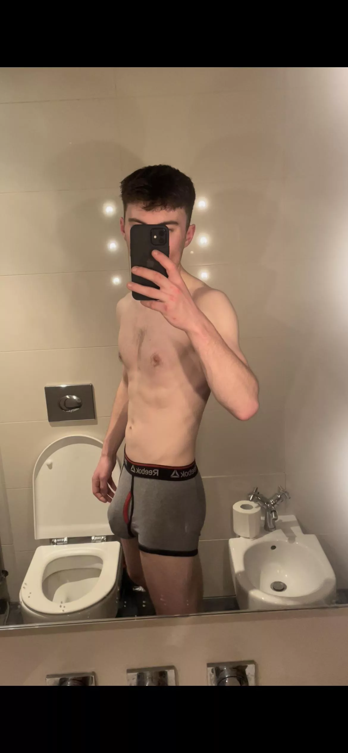 Rate my teen bulge😊 posted by Milflover457
