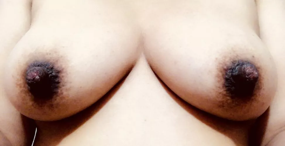 Rate them go ahead 😇🔥 by wifeandhusband001122