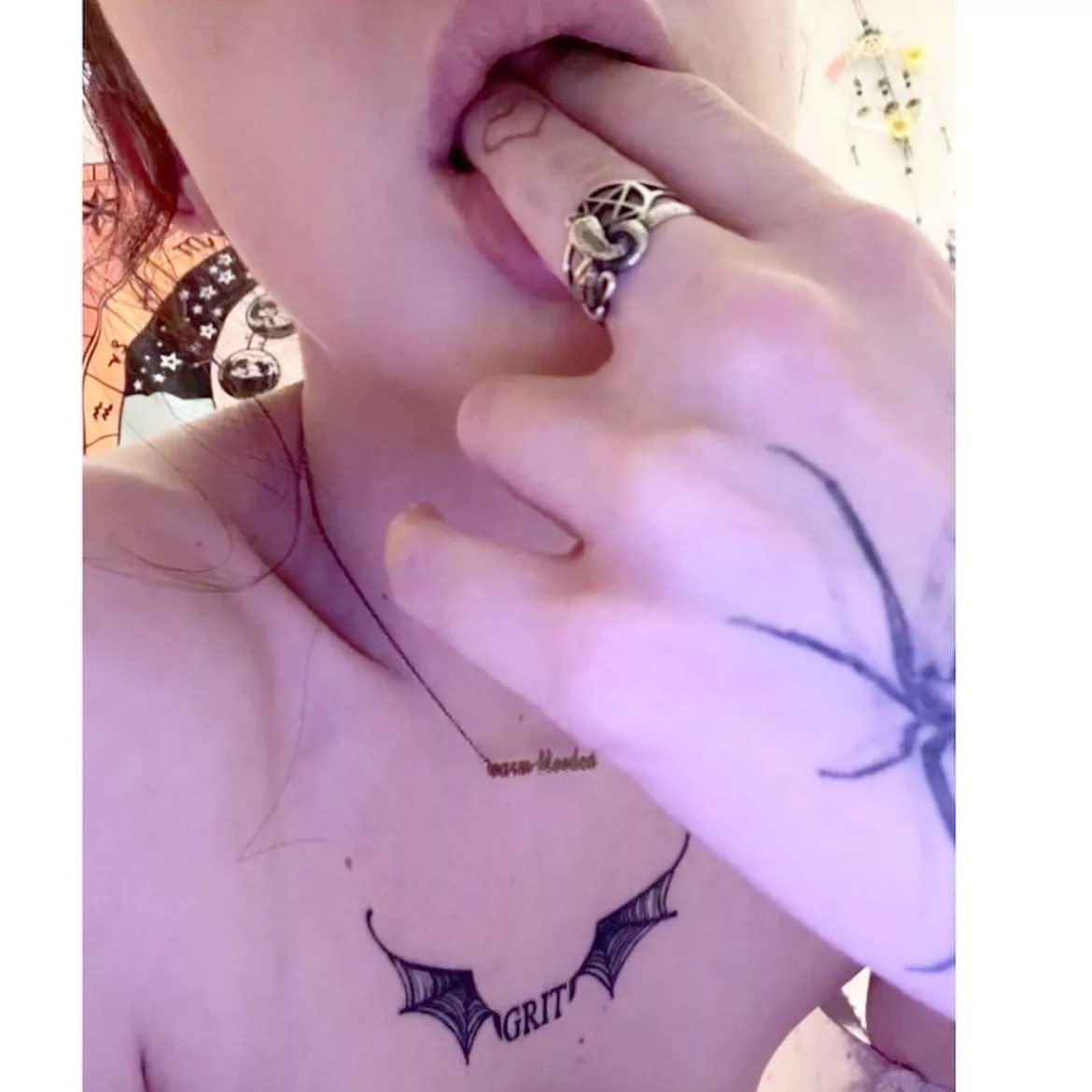 Ravenna de Vil (@h0t.g0thic) [Instagram] posted by ravennadevil