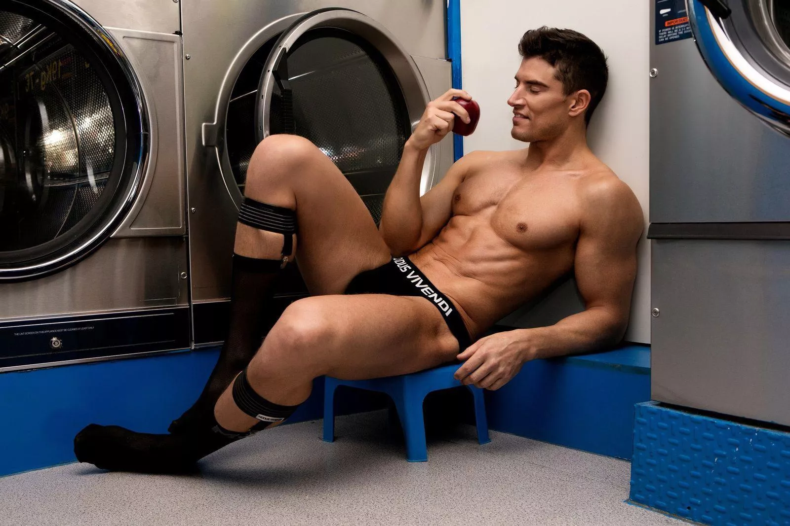 “Raymon Fist by Joan Crisol” … posted by neilfromsydney2003