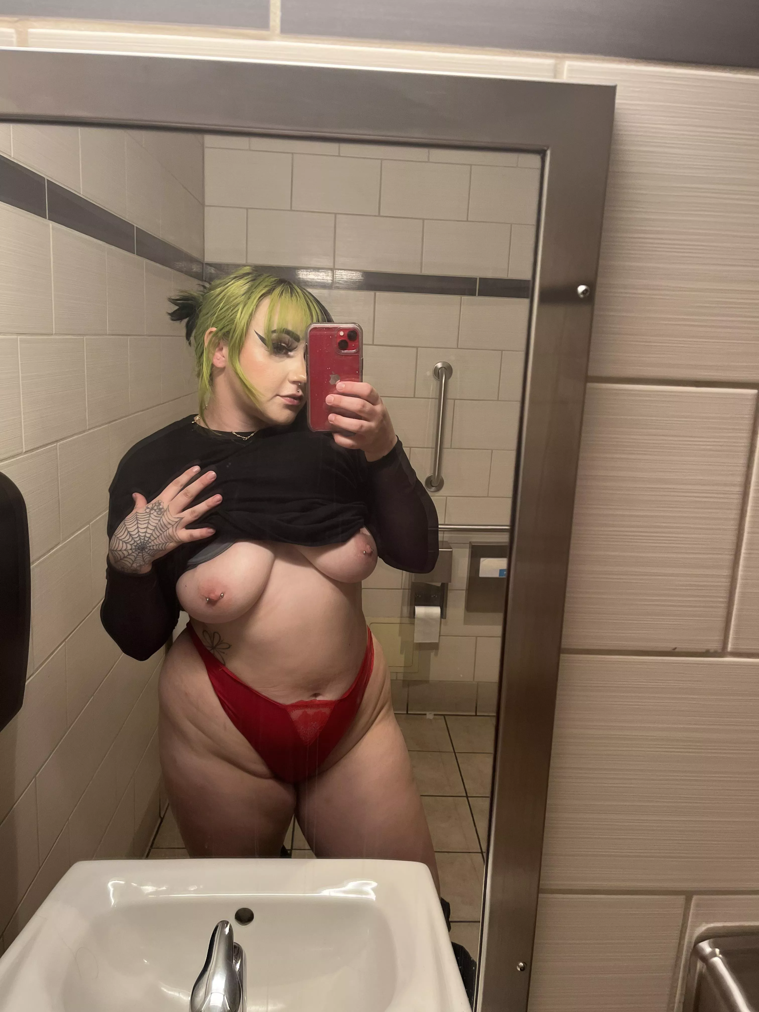 React if you’d breed me posted by missmeduza