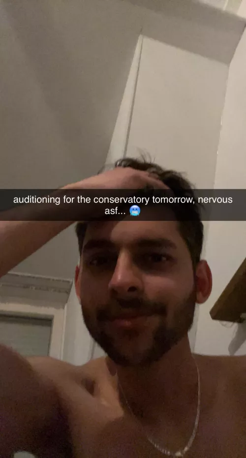 Read photo 🙈🥶 DMs are open! ☺️ by _FLSnl_