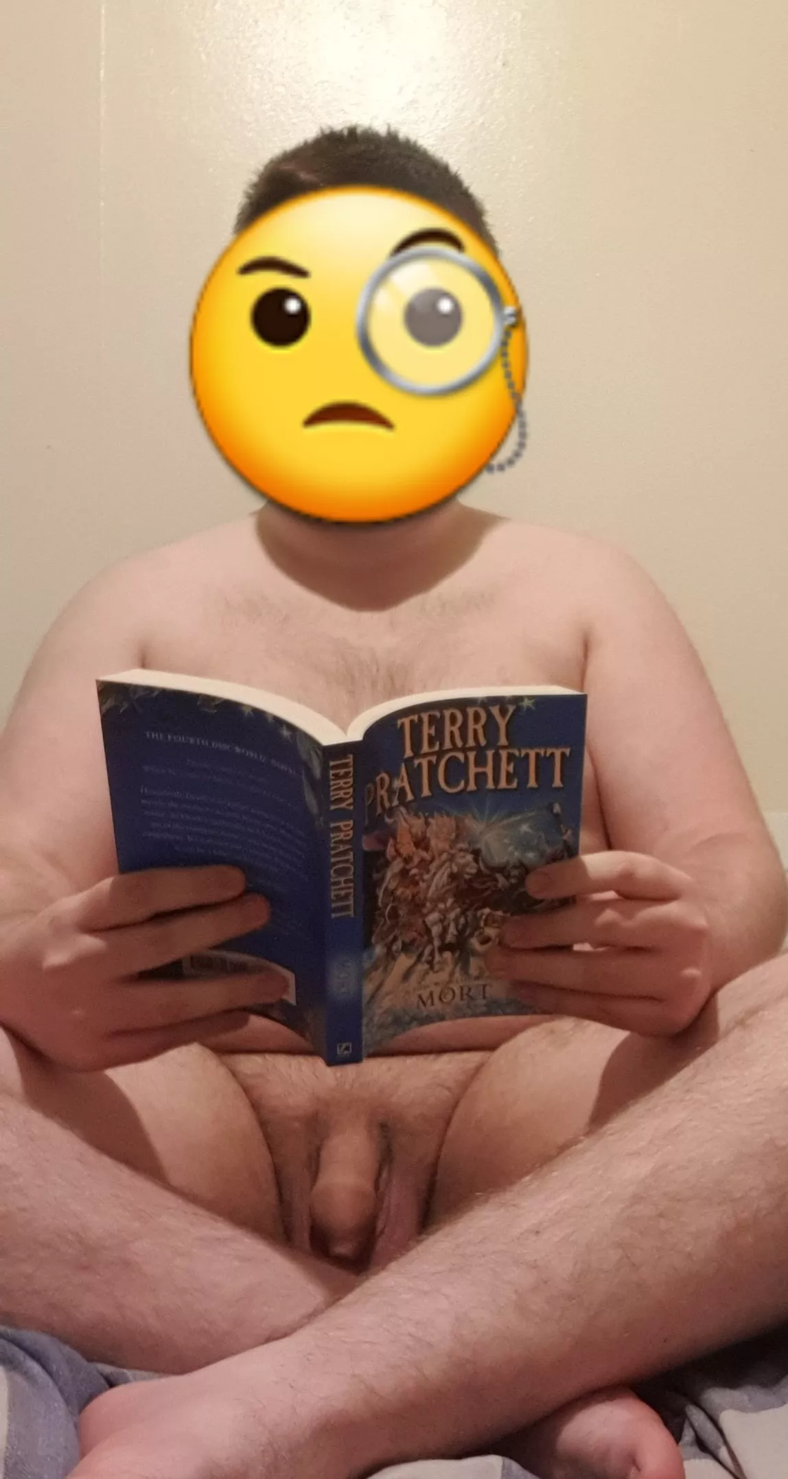 Reading before bed posted by Wojak_Hydrocarbon