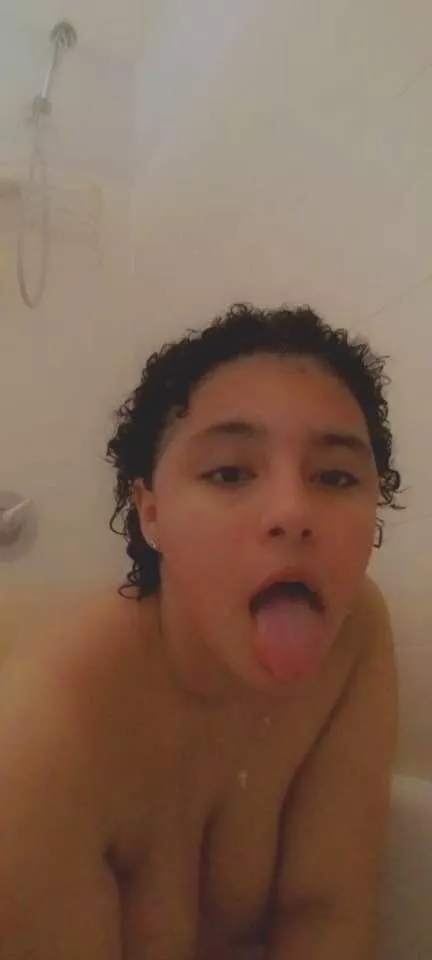 Ready for some Shower Fun posted by NeedleworkerExternal