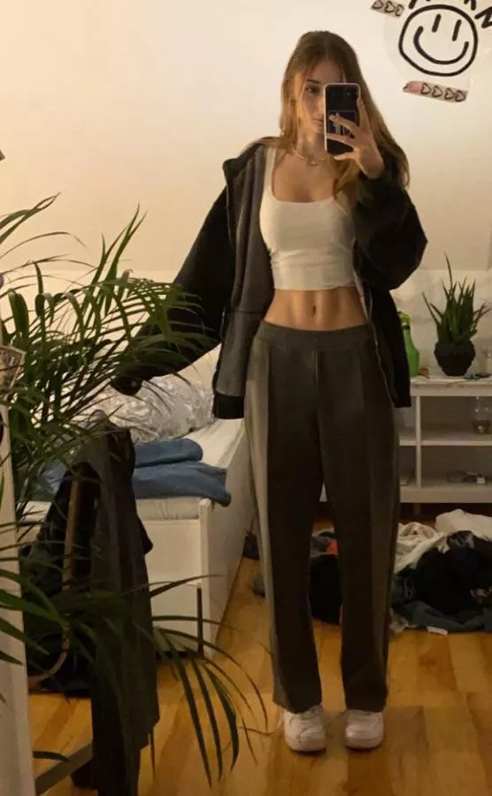 Ready for summer lol absolutely shredded posted by Affectionate_Tip_990