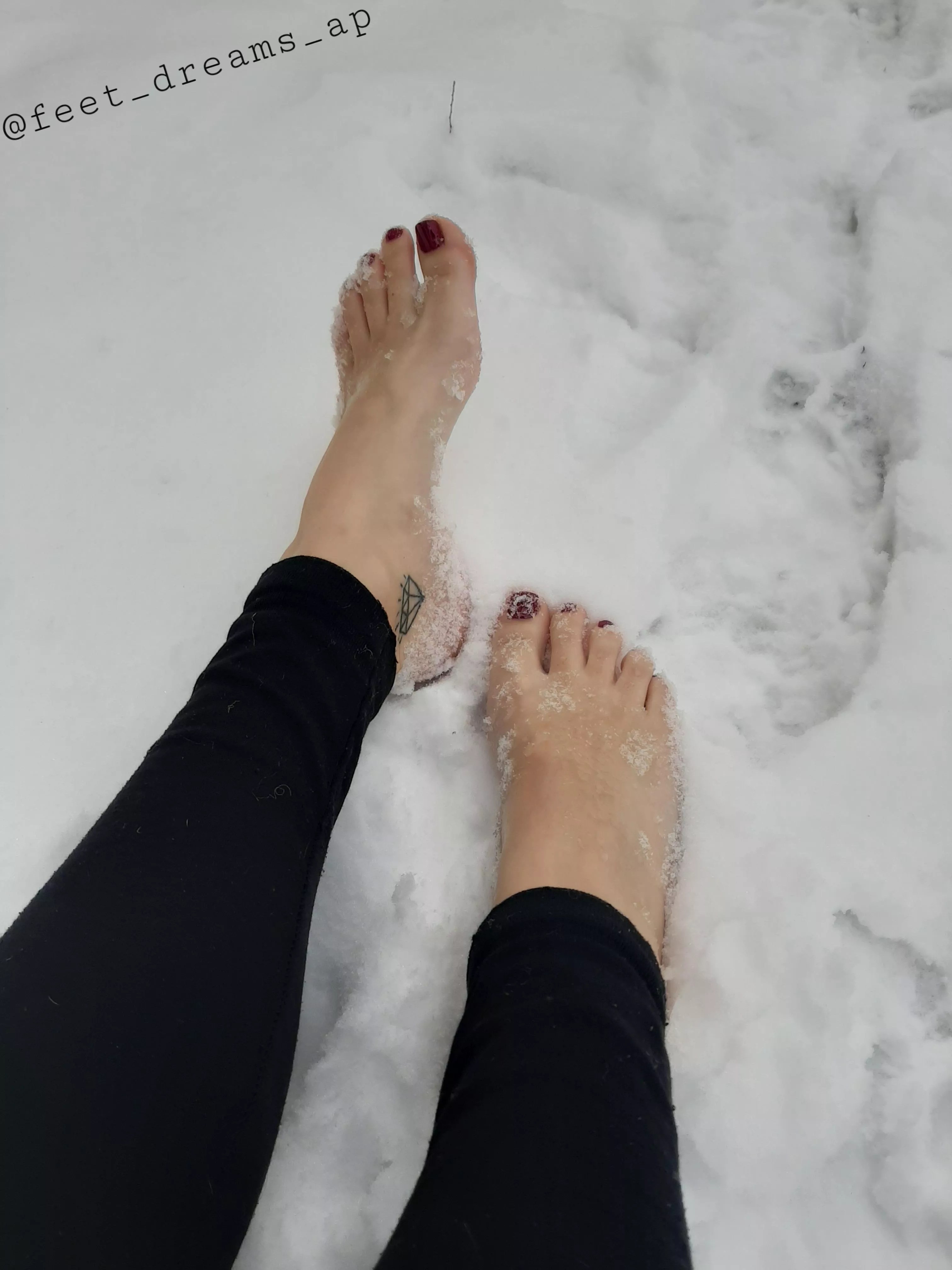 Ready for the summer 😜🌨 I need you to lick the snow off posted by TheMILFnextdoorAP