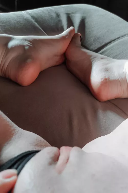 Ready for you by VampireFeet_