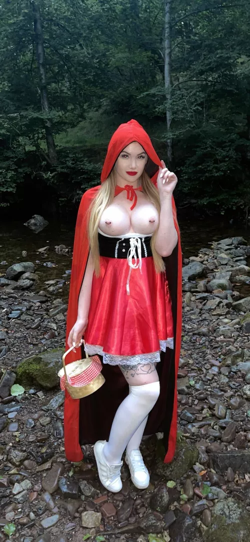 Ready to blow the big bad wolf... or however that story goes. by xBelleGracex