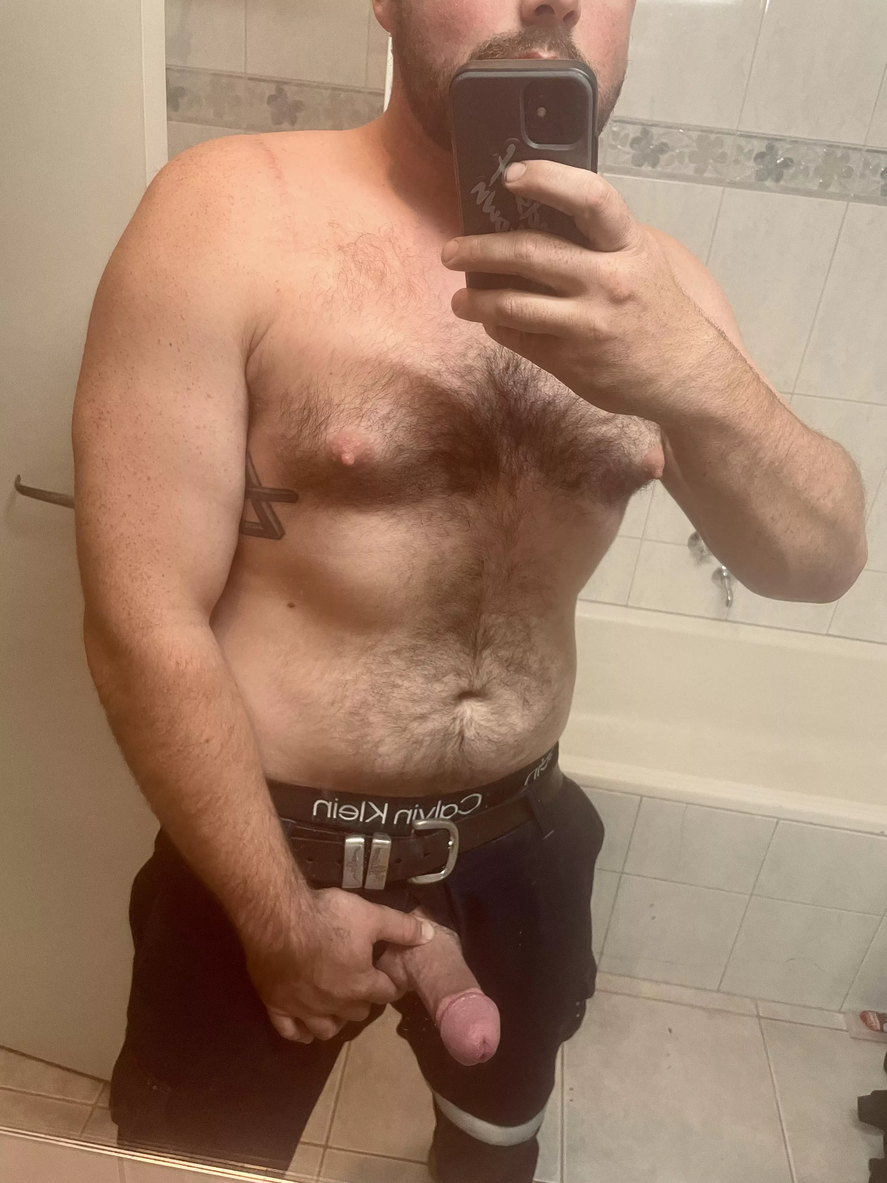 Ready to burst 💥 posted by facxsious